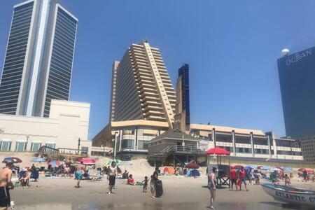 2Br 3Ba Ocean Front Condo On The Boardwalk Cozysuites แอตแลนติกซิตี้ ภายนอก รูปภาพ
